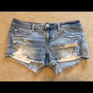 American Eagle super cute cut off shorts!